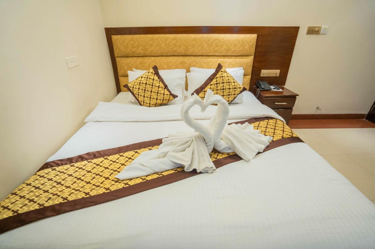 Central Inn Dhaka Esterno foto
