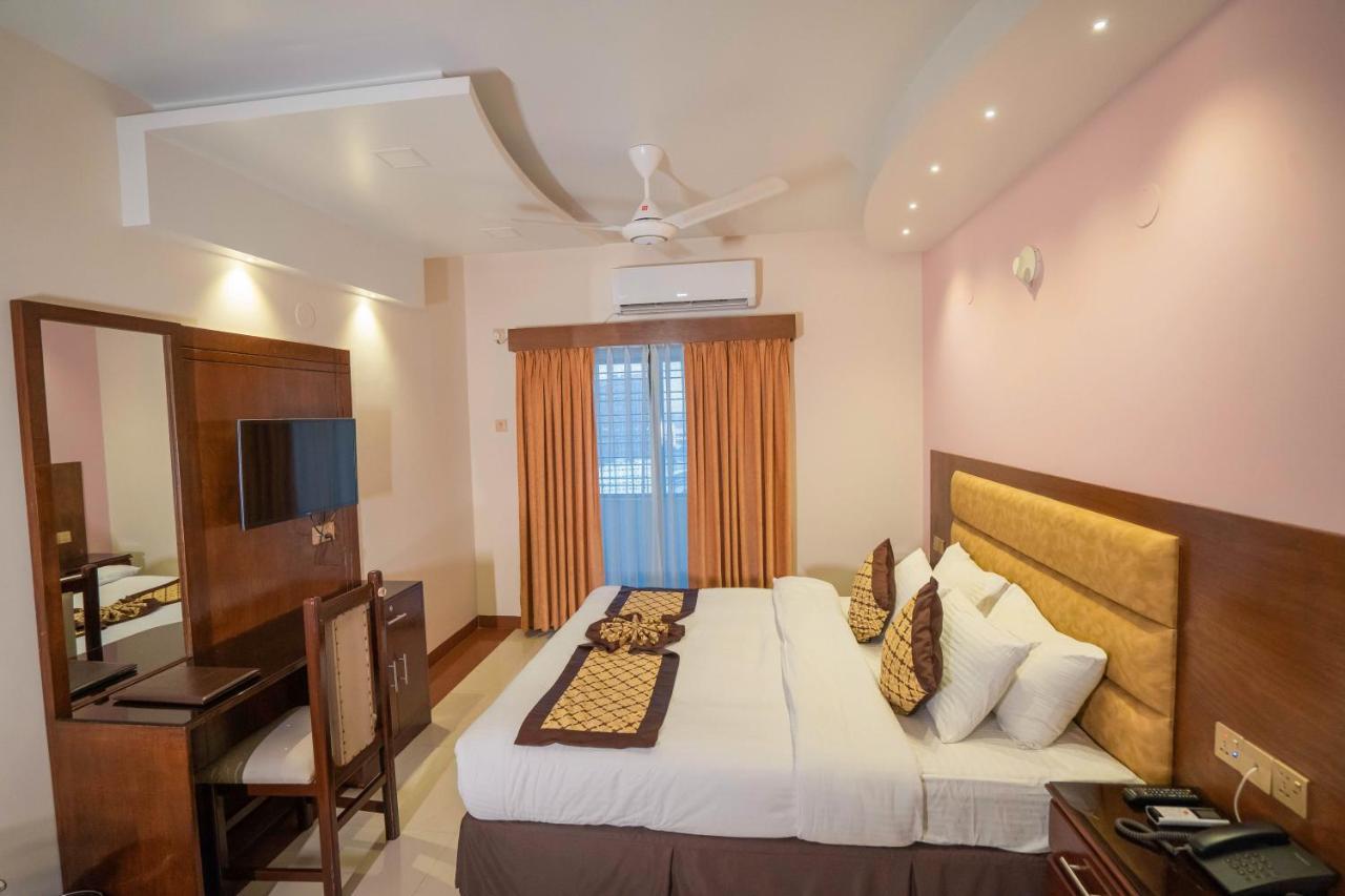 Central Inn Dhaka Esterno foto