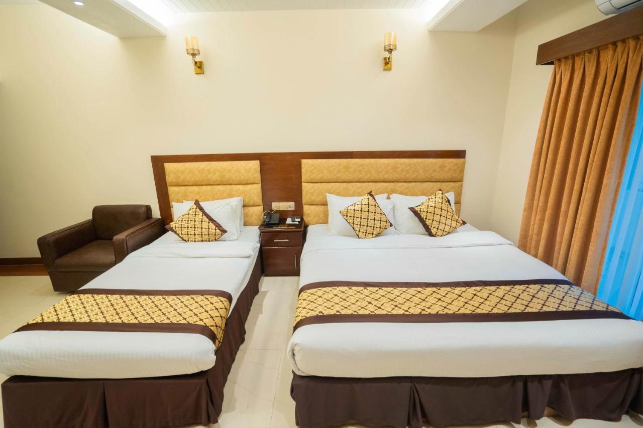 Central Inn Dhaka Esterno foto