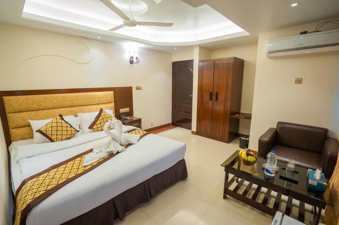 Central Inn Dhaka Esterno foto
