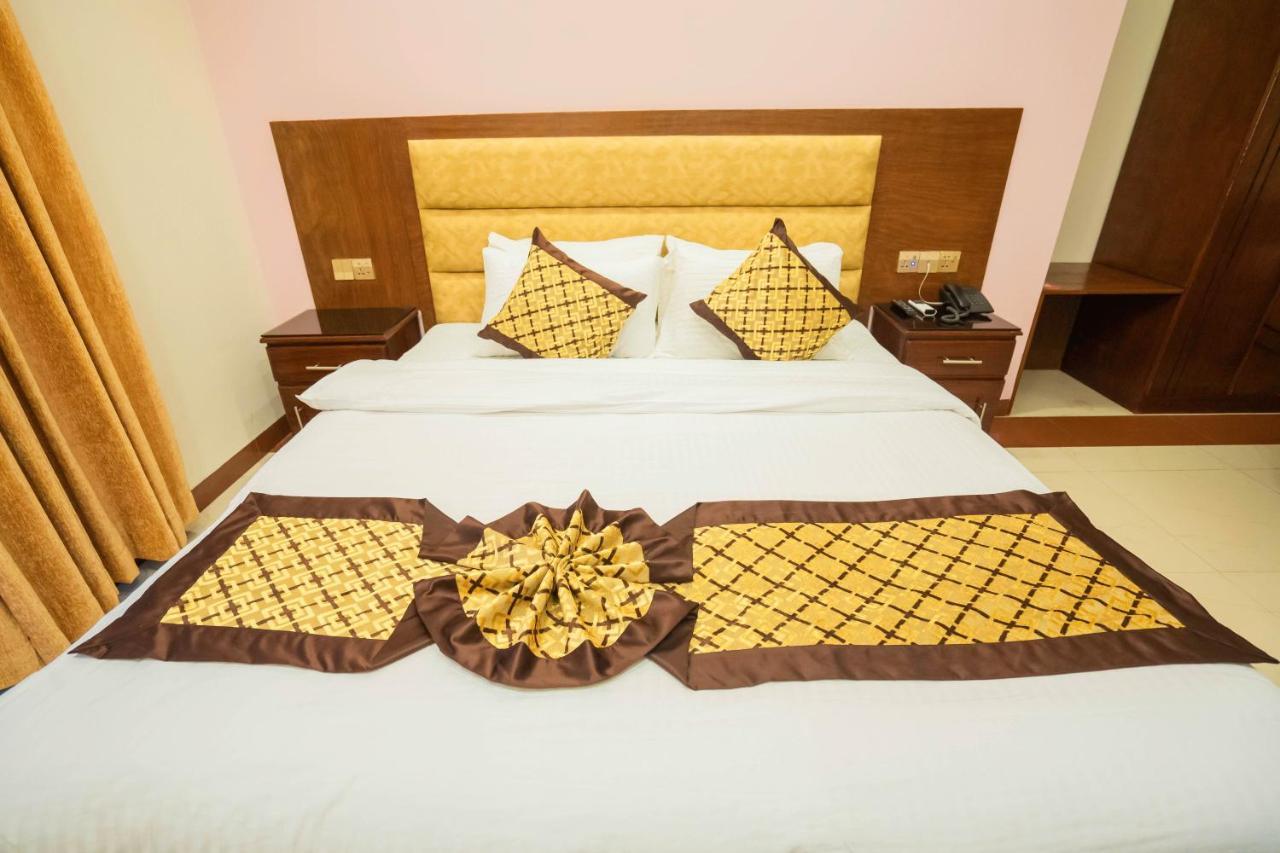 Central Inn Dhaka Esterno foto