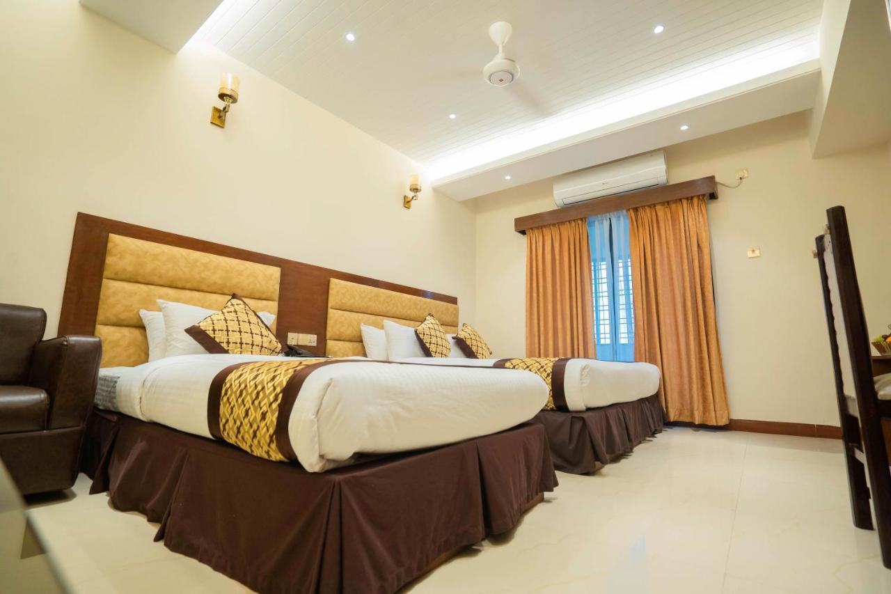 Central Inn Dhaka Esterno foto