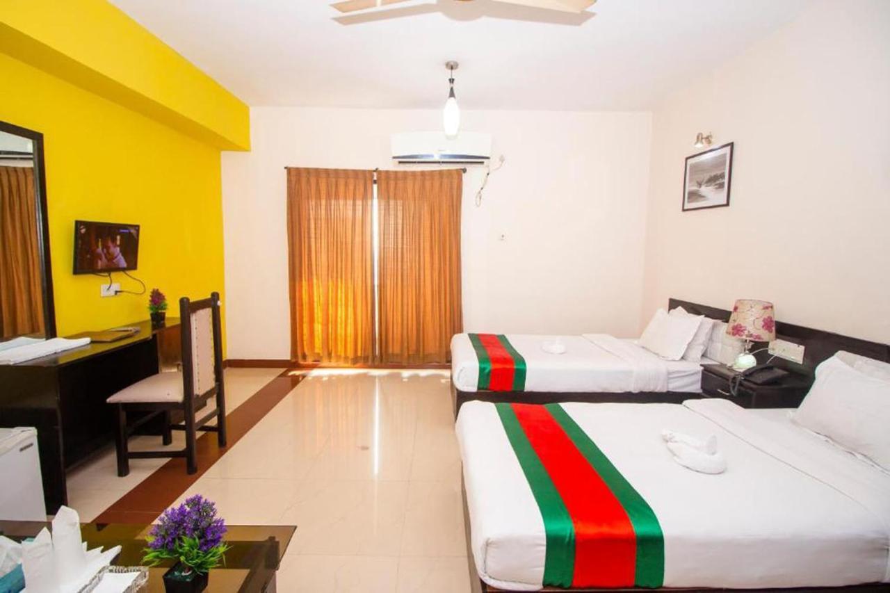 Central Inn Dhaka Esterno foto